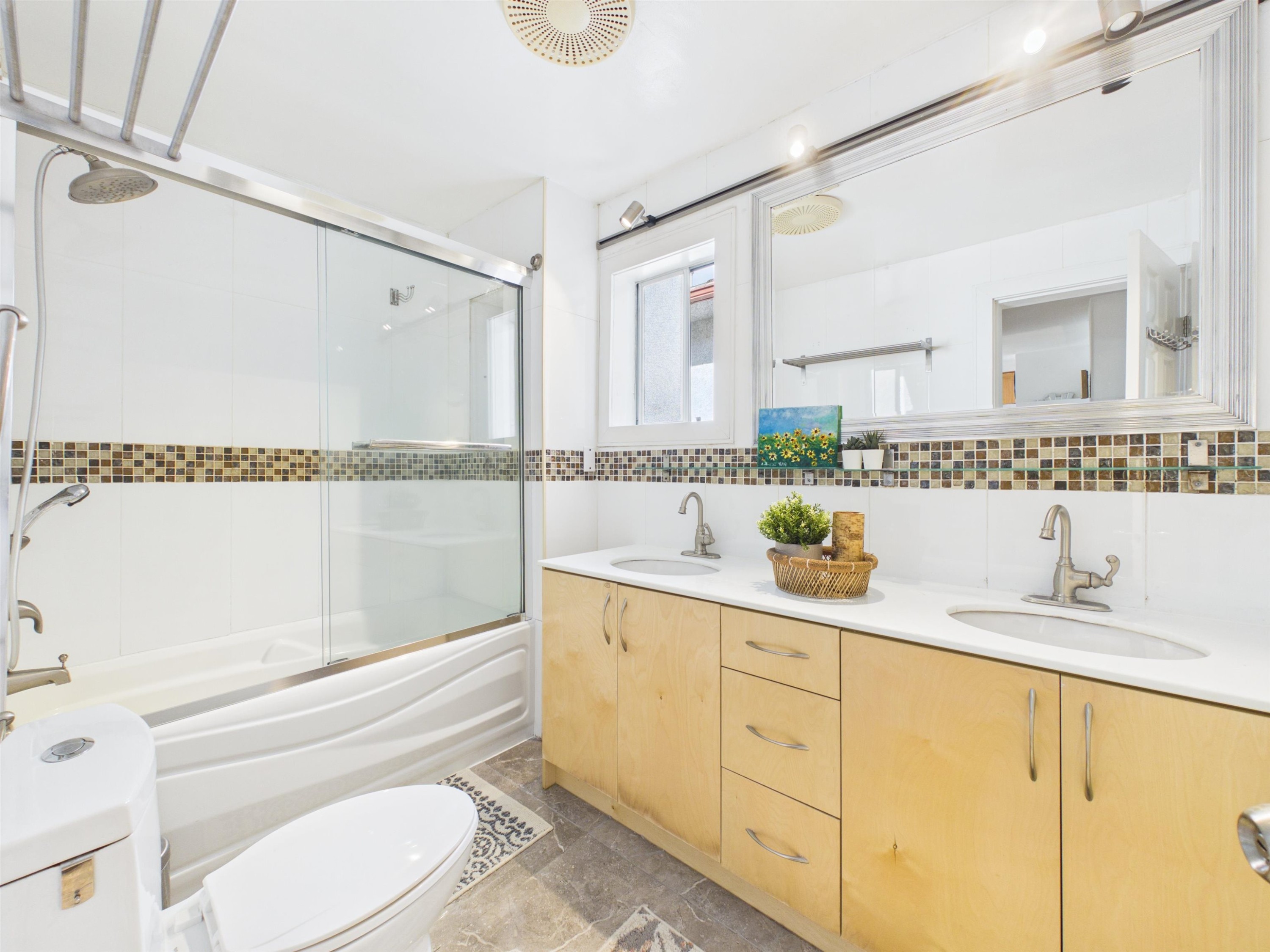 4605 Rupert Street, Vancouver, BC