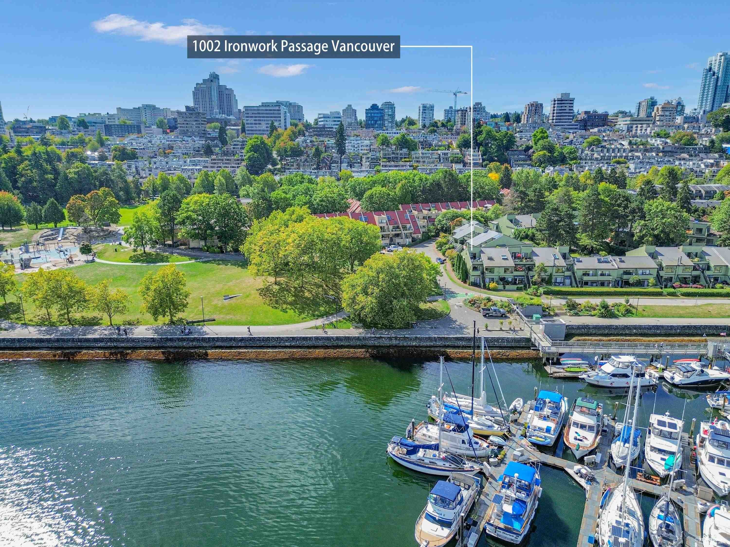 1002 Ironwork Passage, Vancouver, BC