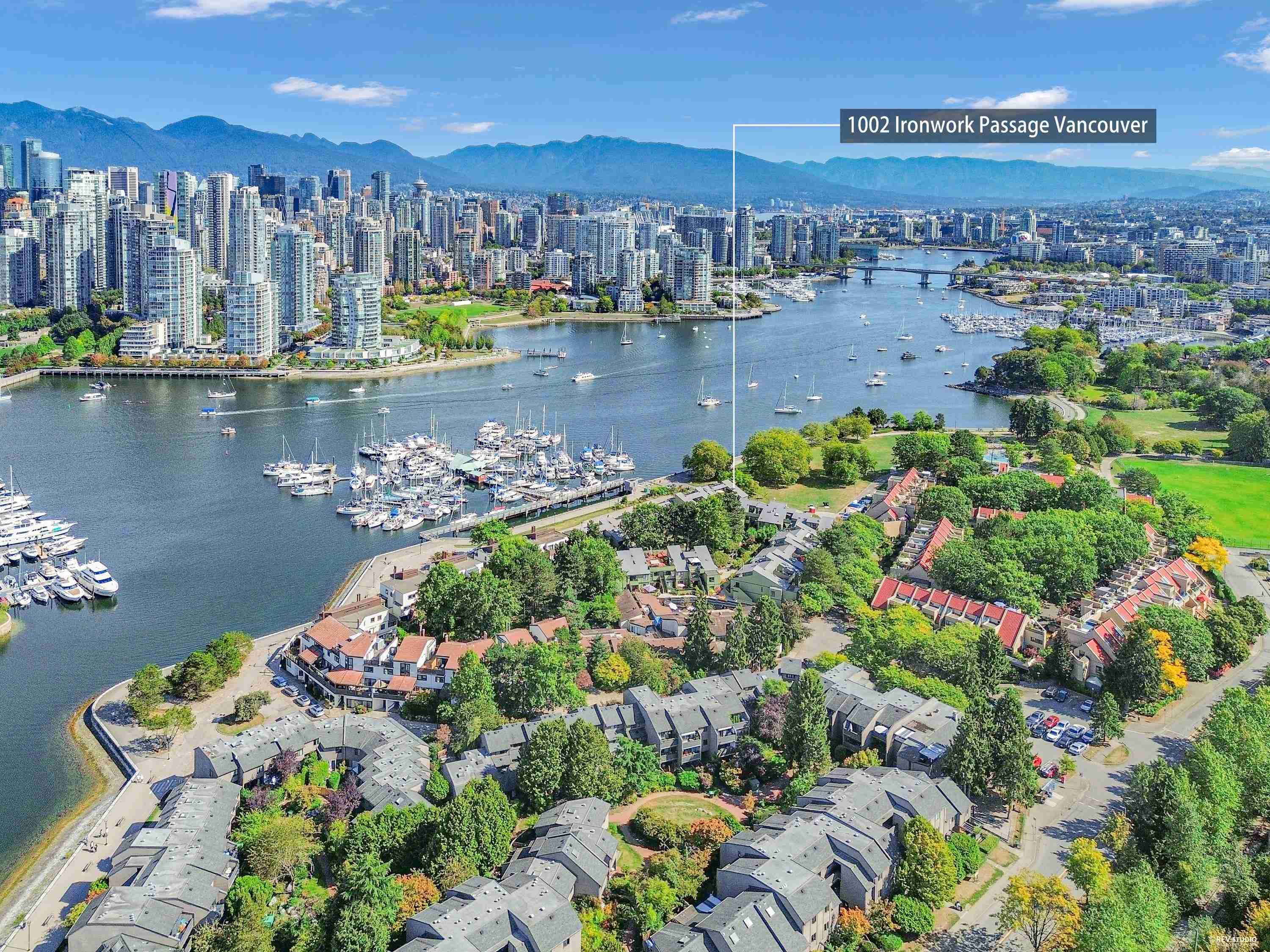 1002 Ironwork Passage, Vancouver, BC