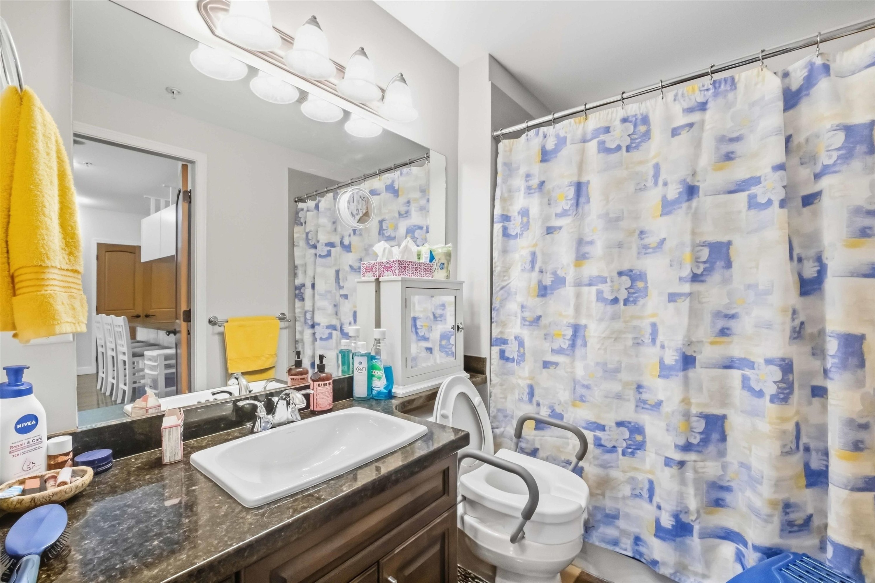 107-11935 Burnett Street, Maple Ridge, BC