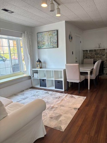 2954 Dollarton, North Vancouver, BC 