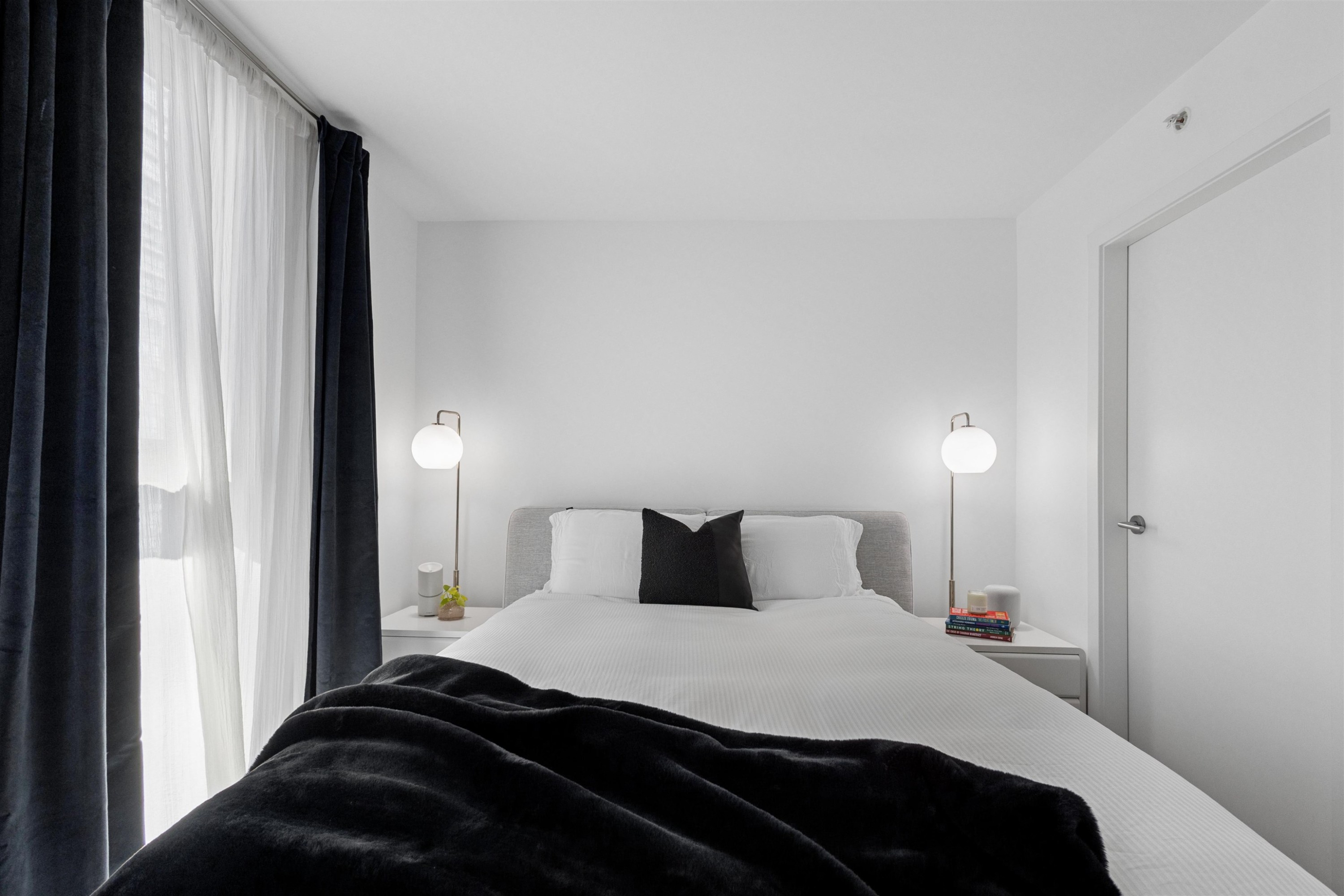 1808-999 Seymour Street, Vancouver, BC