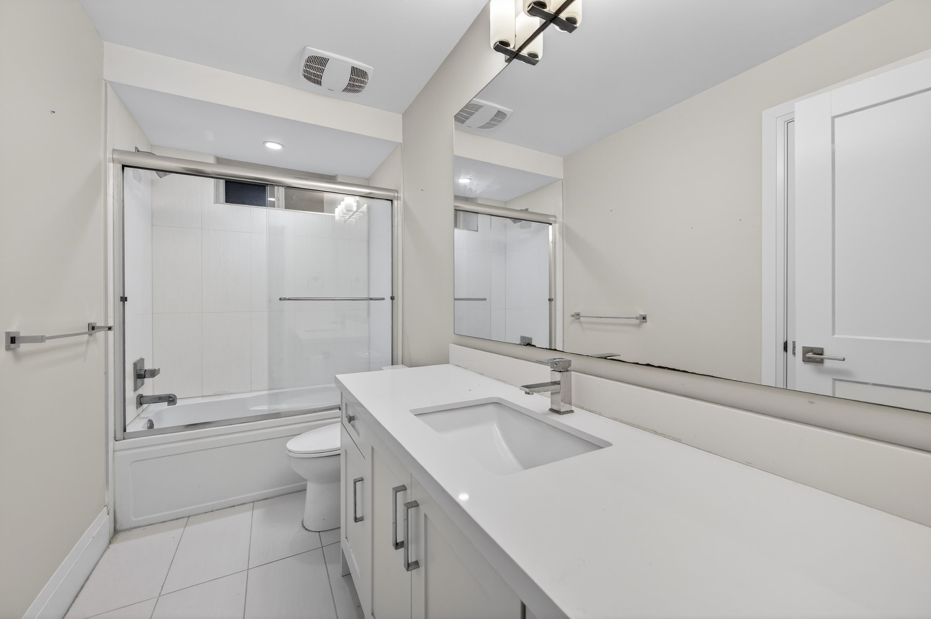 824 Chestnut Street, New Westminster, BC