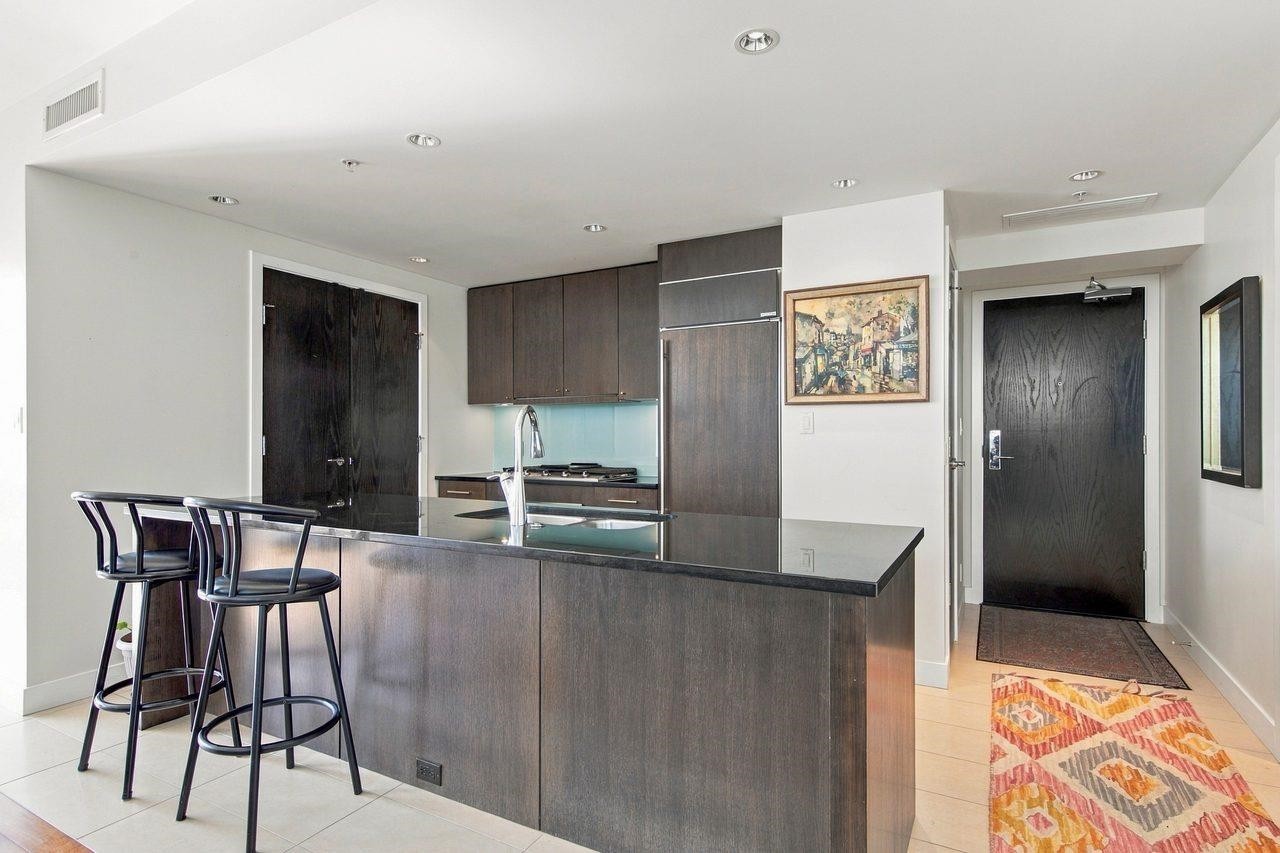 1004-1455 Howe Street, Vancouver, BC