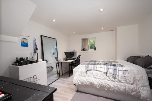4325 Morgan Crescent, West Vancouver, BC 
