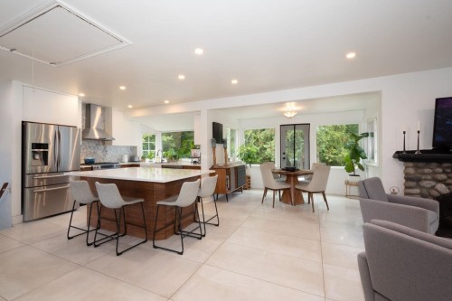 4325 Morgan Crescent, West Vancouver, BC 