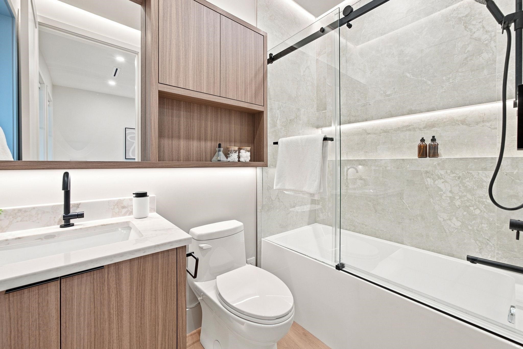 646 E 23Rd Avenue, Vancouver, BC
