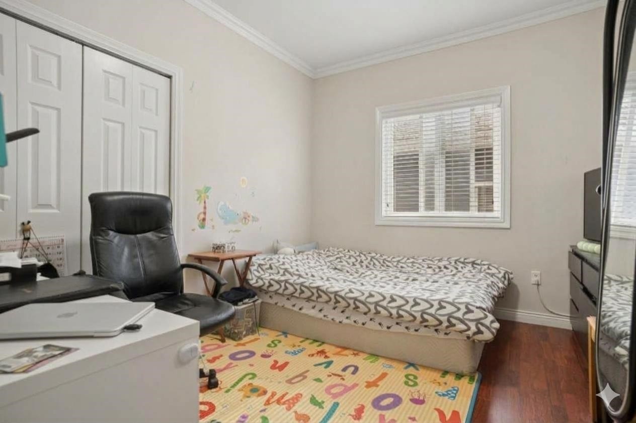 7487 Rosewood Street, Burnaby, BC