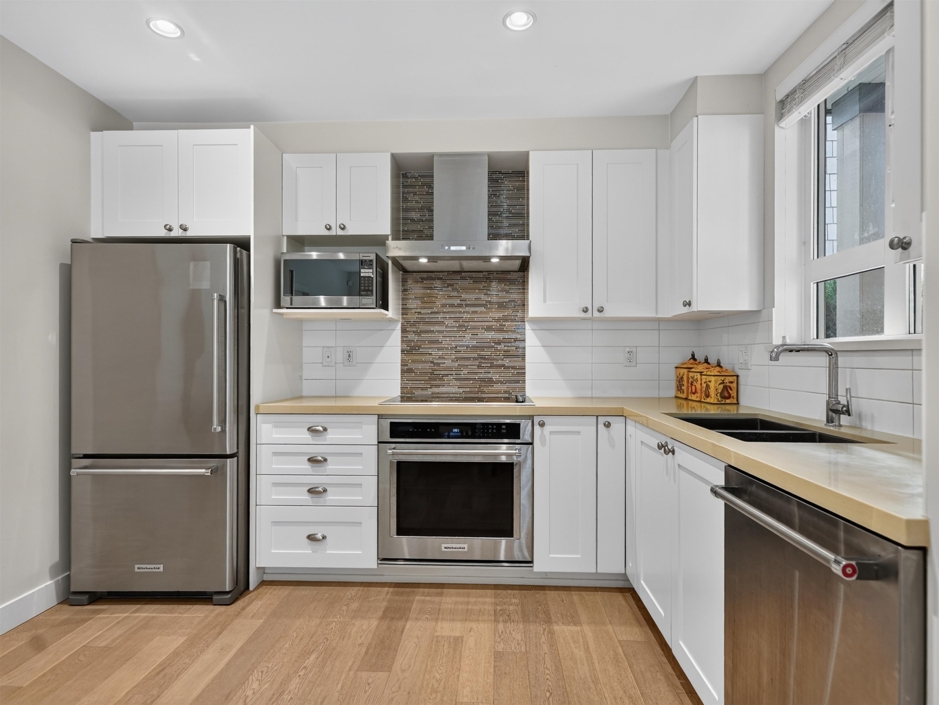 3-3201 Noel Drive, Burnaby, BC