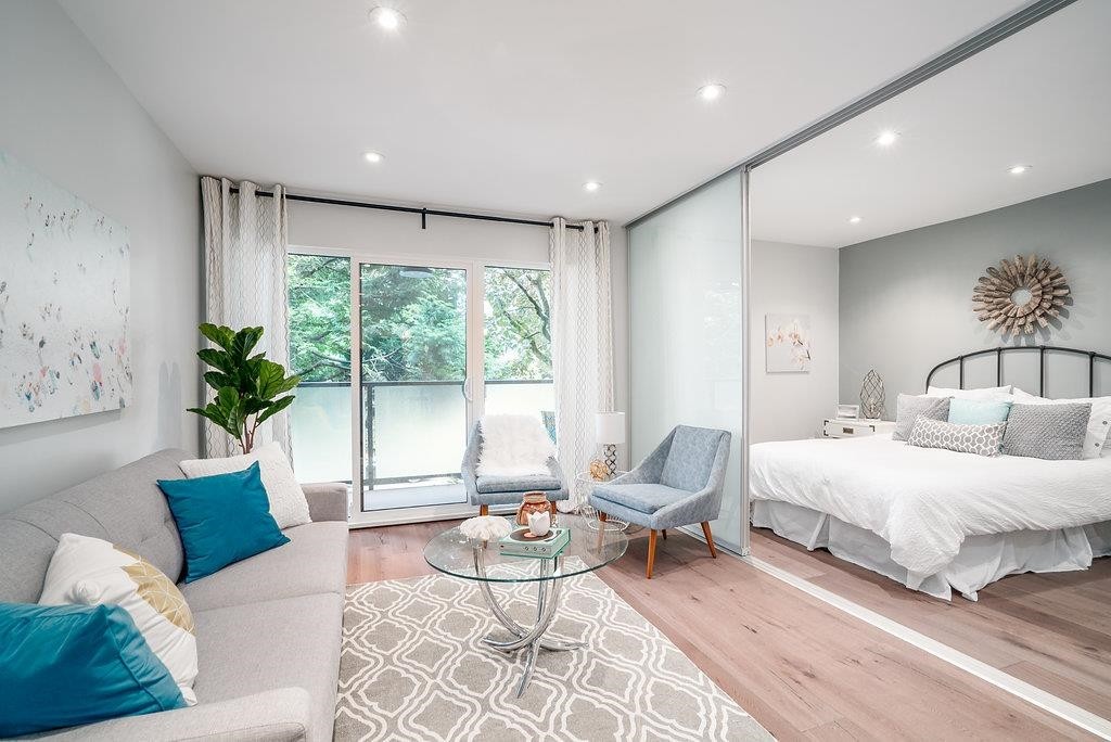 208-1425 Cypress Street, Vancouver, BC
