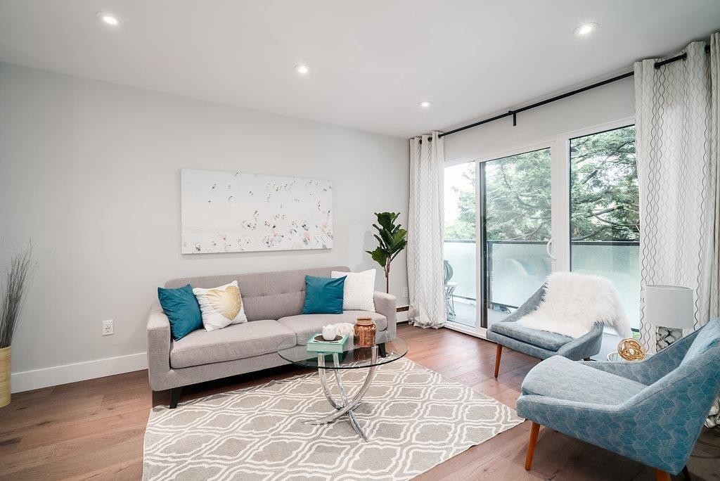 208-1425 Cypress Street, Vancouver, BC