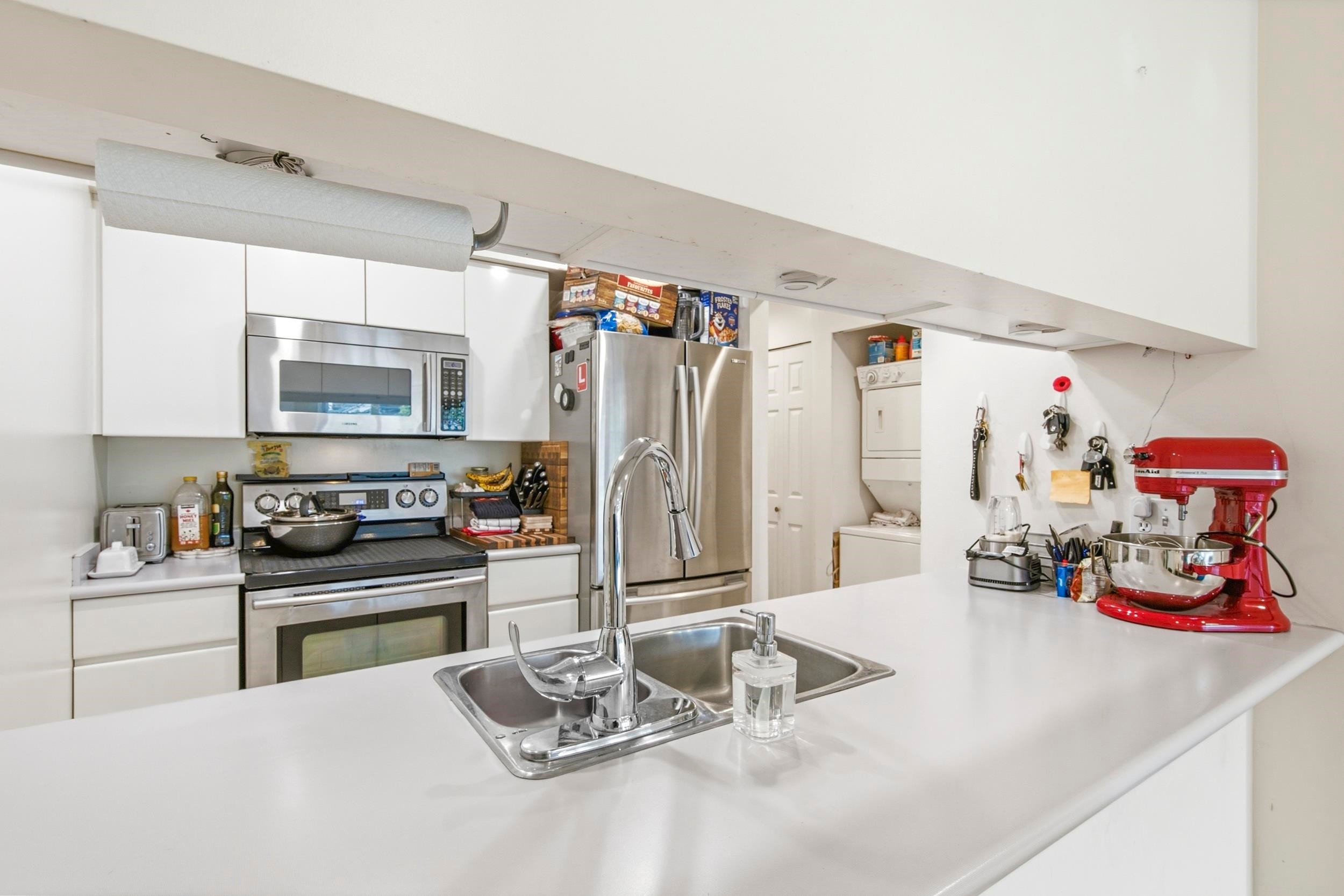 107-3280 Broadway W, Vancouver, BC