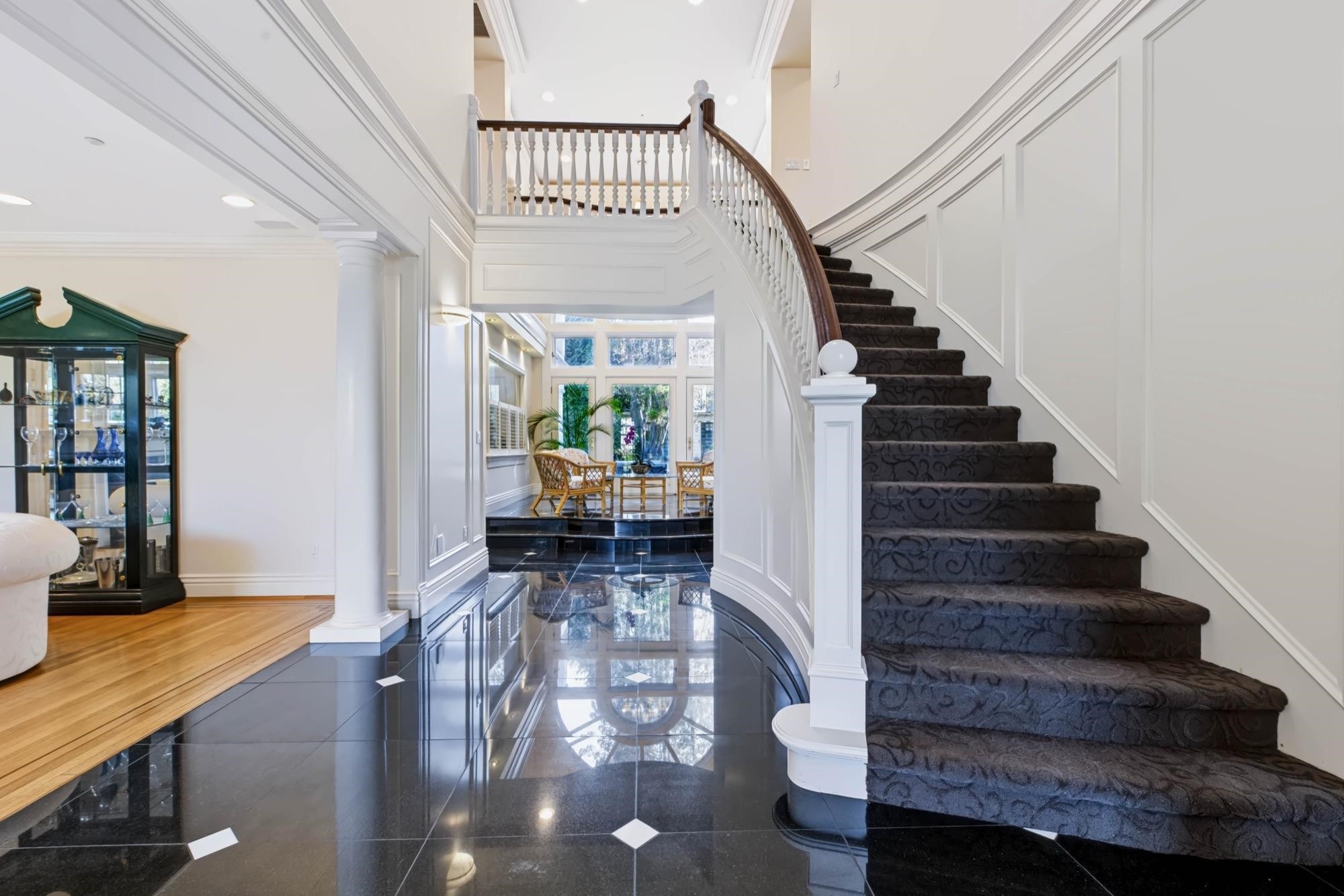 1330 Minto Crescent, Vancouver, BC