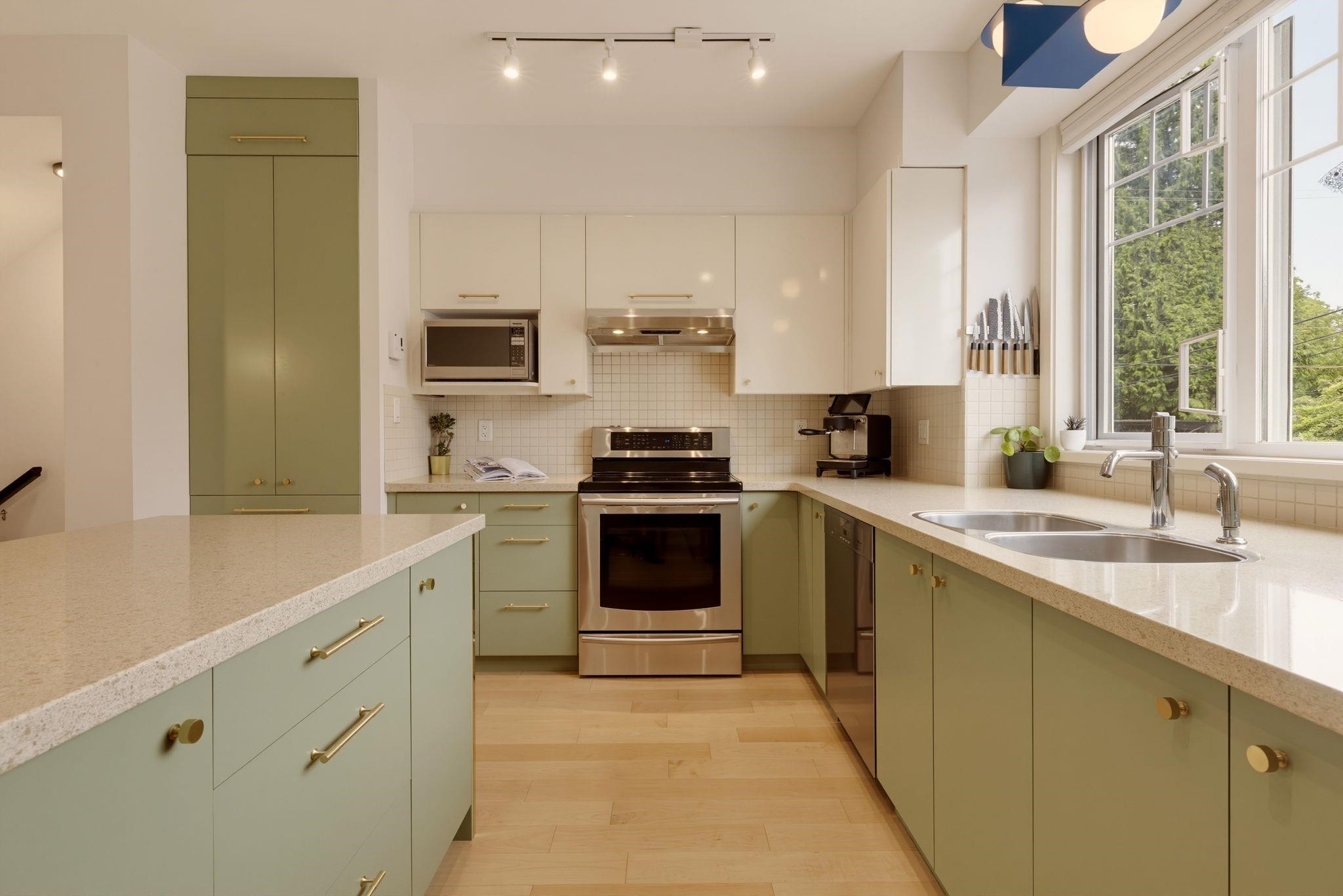 3882 Welwyn Street, Vancouver, BC