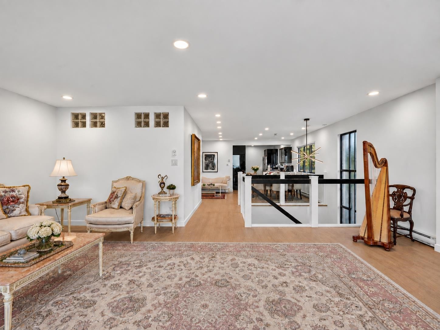 1-2206 Folkestone Way, West Vancouver, BC