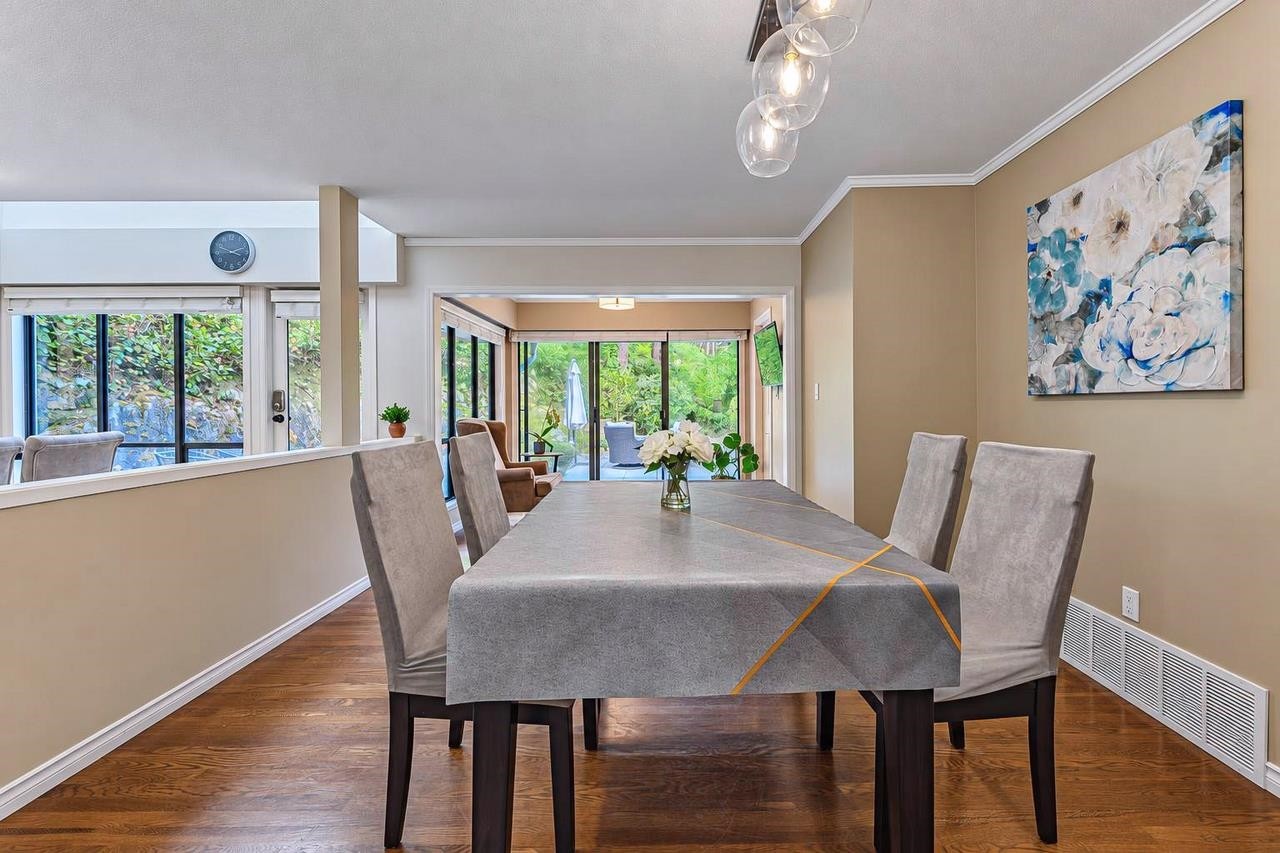 4739 Woodgreen Drive, West Vancouver, BC