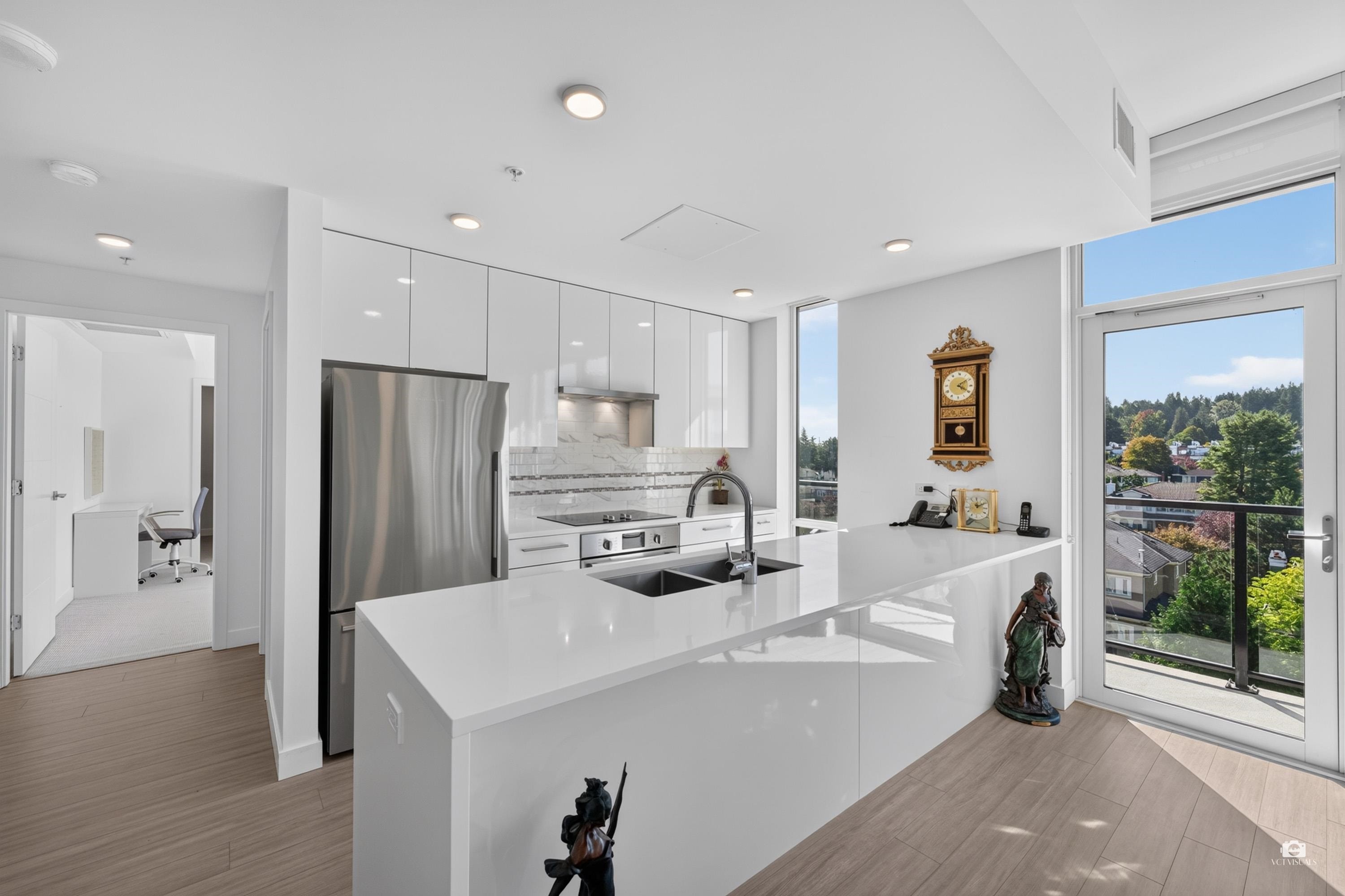 671-438 King Edward Avenue W, Vancouver, BC