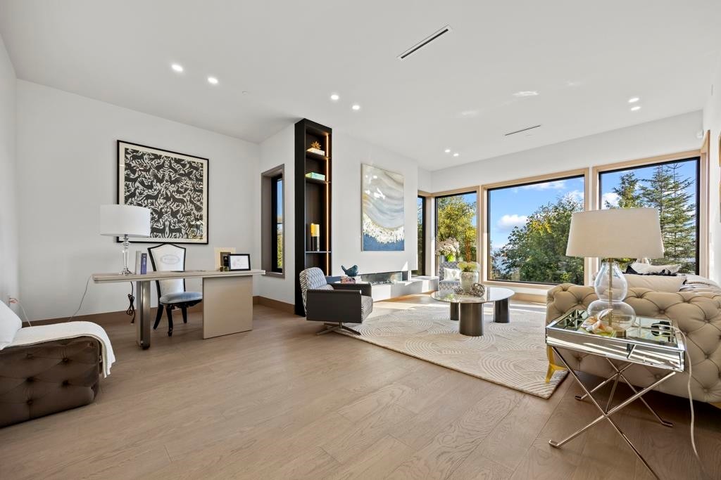 2866 Rodgers Creek Lane, West Vancouver, BC