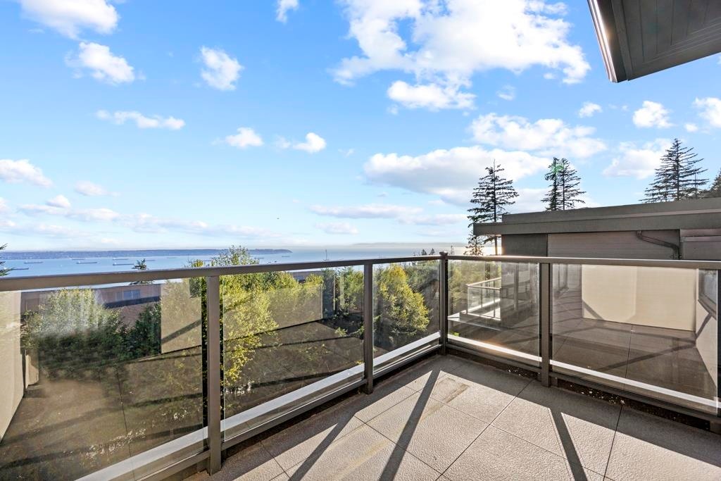 2866 Rodgers Creek Lane, West Vancouver, BC