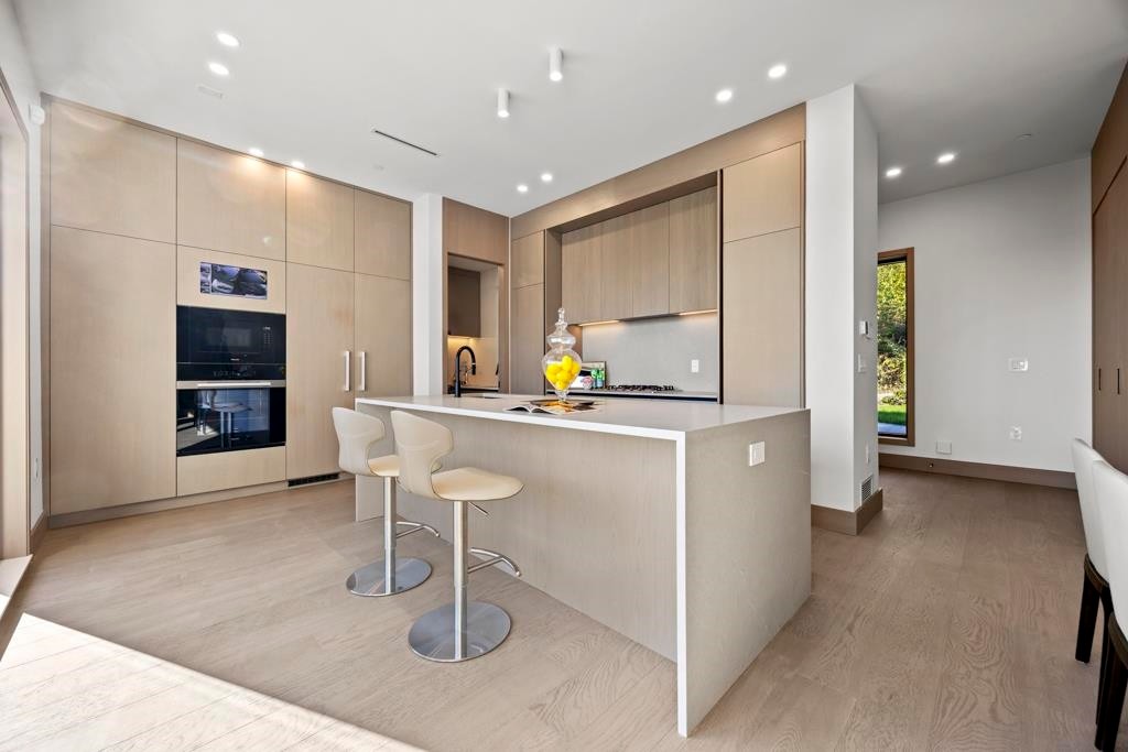 2866 Rodgers Creek Lane, West Vancouver, BC