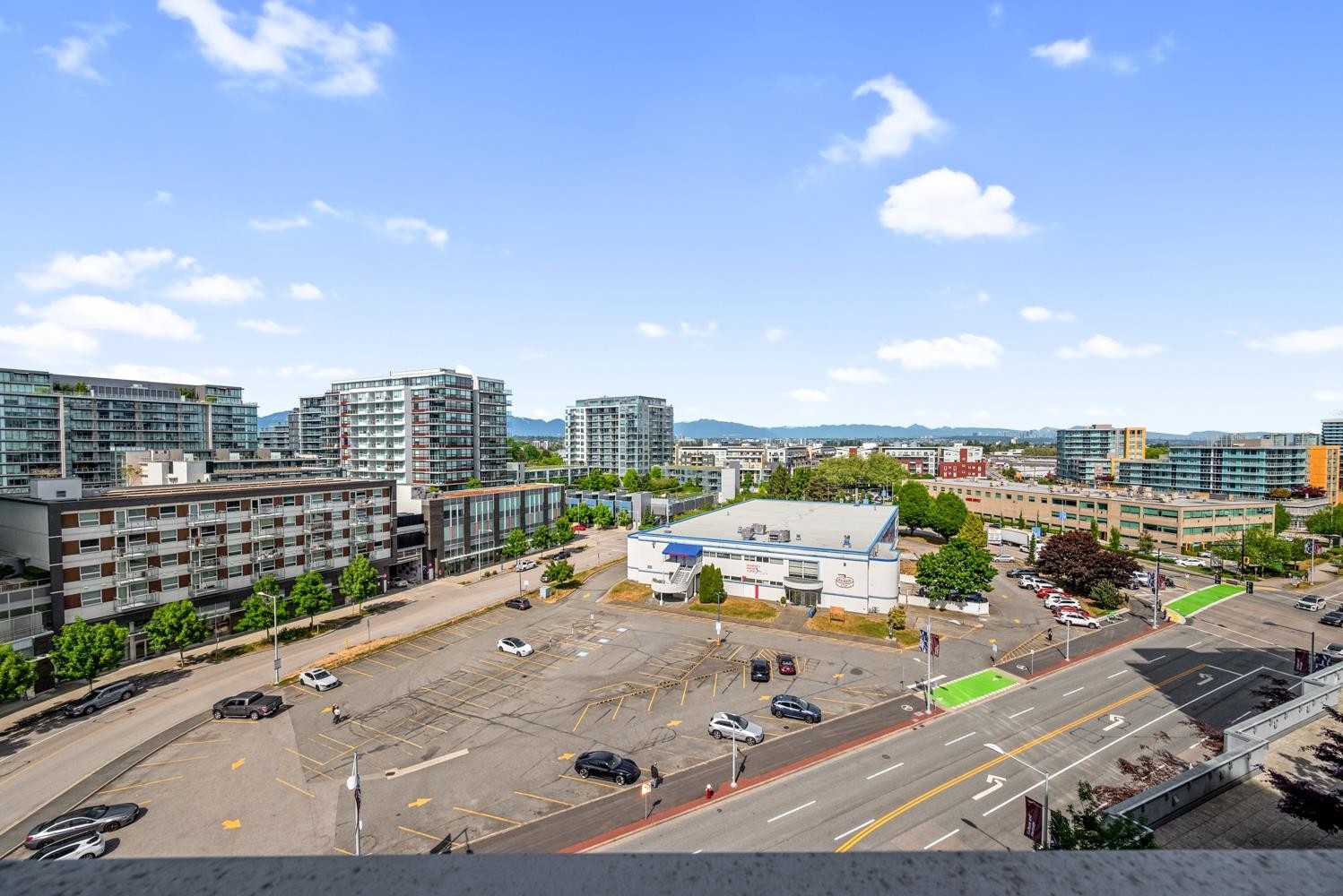 1007-7468 Lansdowne Road, Richmond, BC