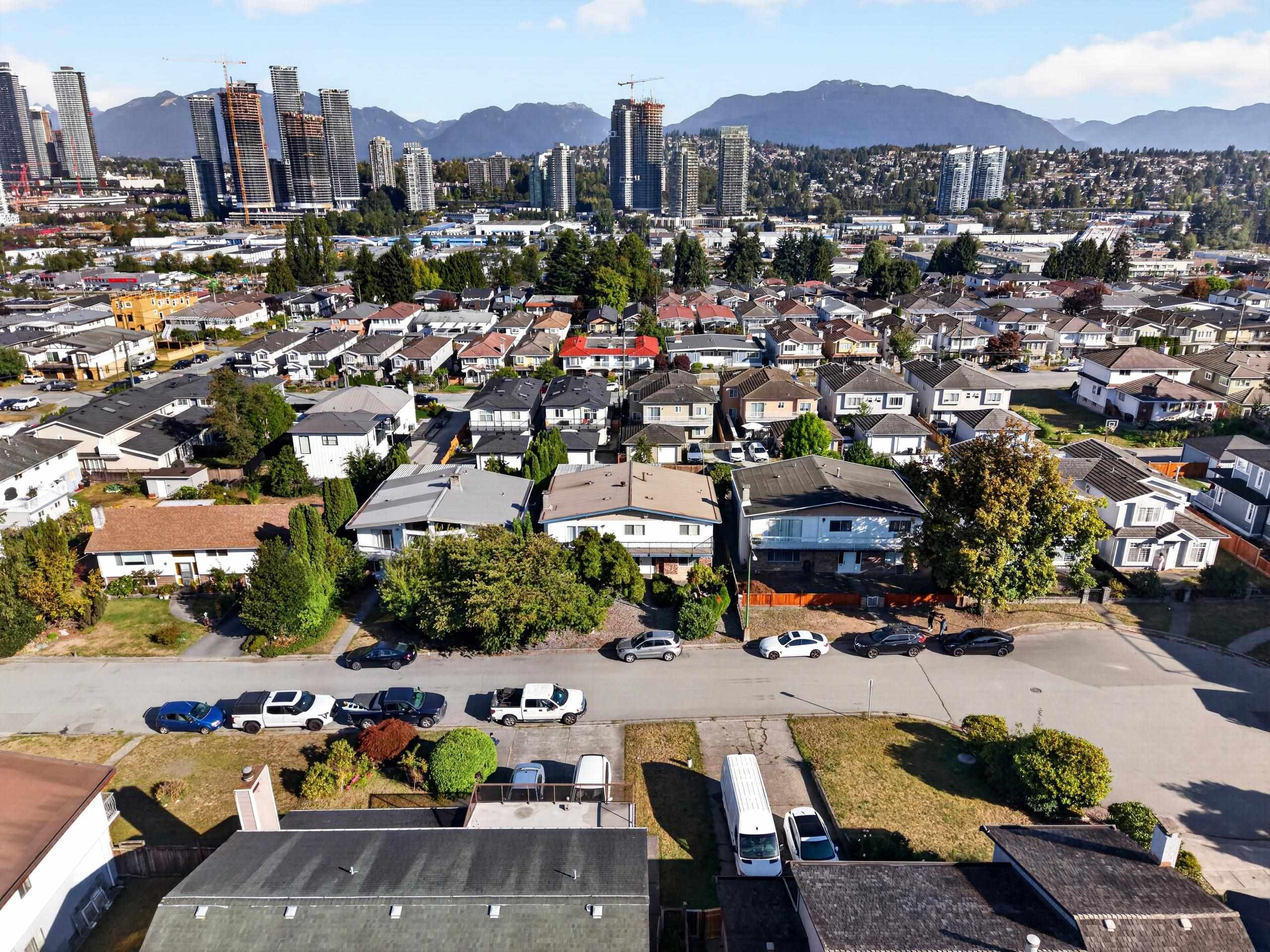 5275 Schou Street, Burnaby, BC