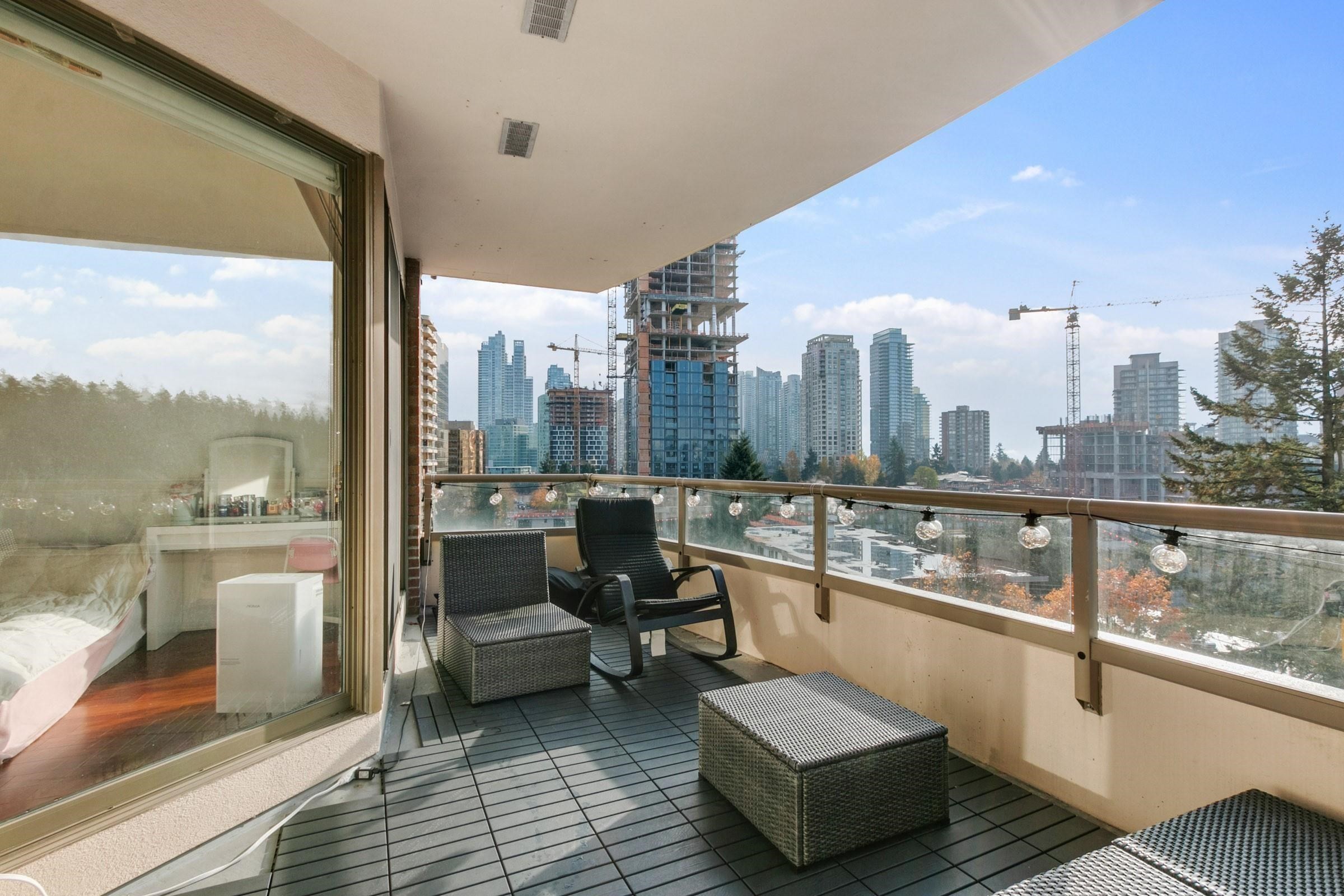 905-5885 Olive Avenue, Burnaby, BC