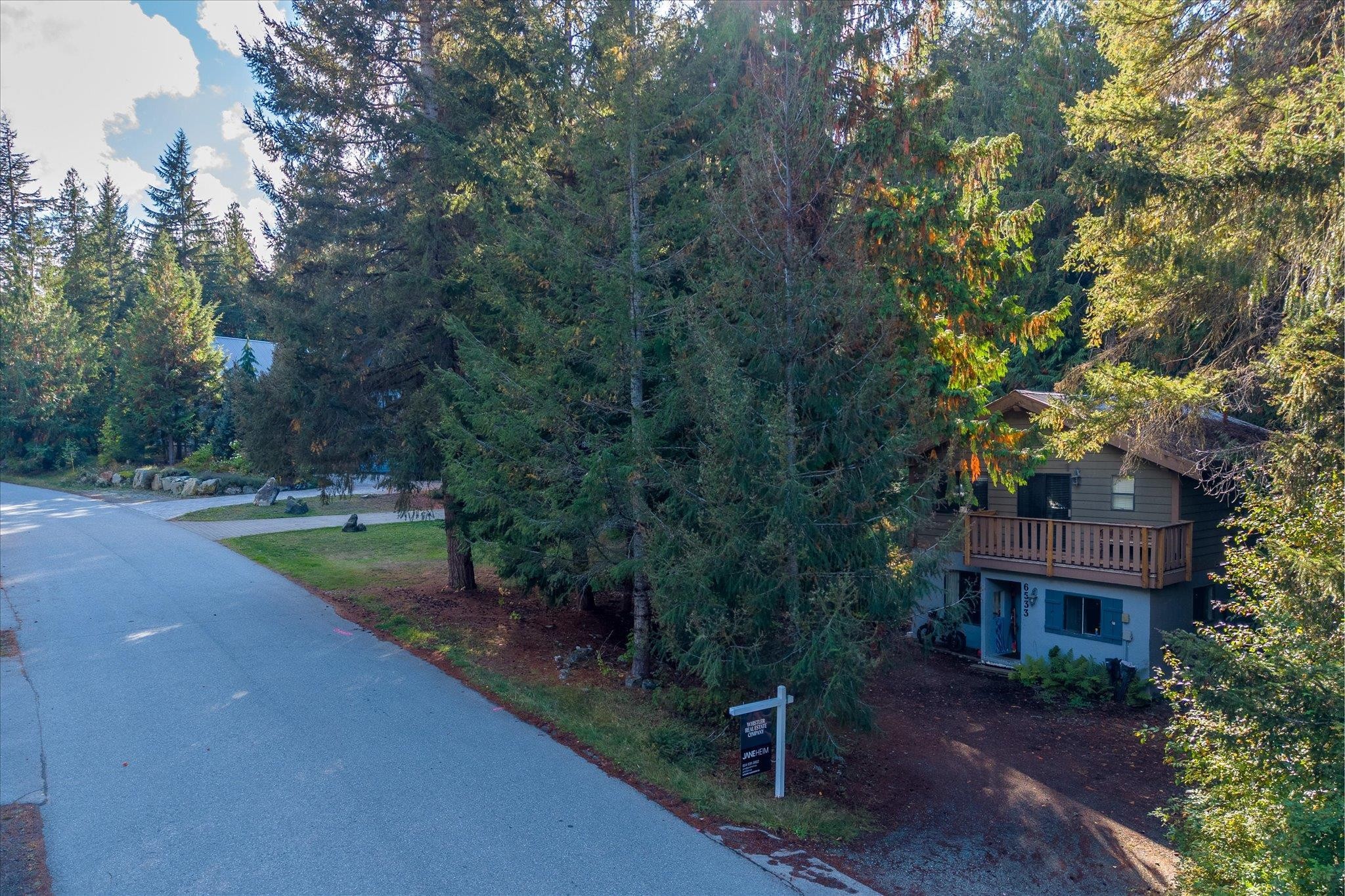 6533 Balsam Way, Whistler, BC