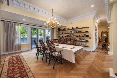 2379 Constantine Place, West Vancouver, BC 