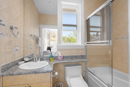 6431 Juniper Drive, Richmond, BC 