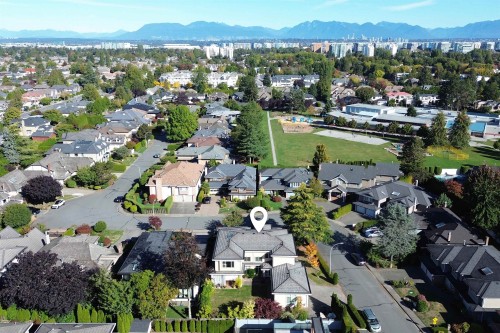 8511 Sunnywood Drive, Richmond, BC 