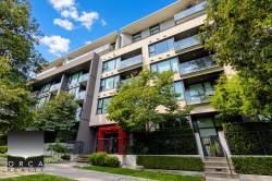 509-4427 Cambie Street Vancouver, BC V5Z 2Y8