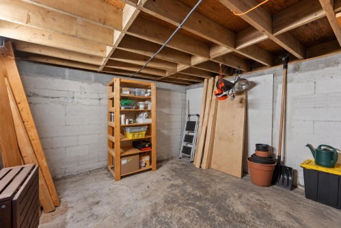 2621 Cambridge Street, Vancouver, BC 