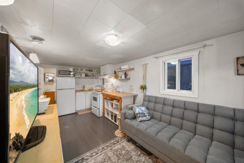 929 30Th Avenue E, Vancouver, BC 