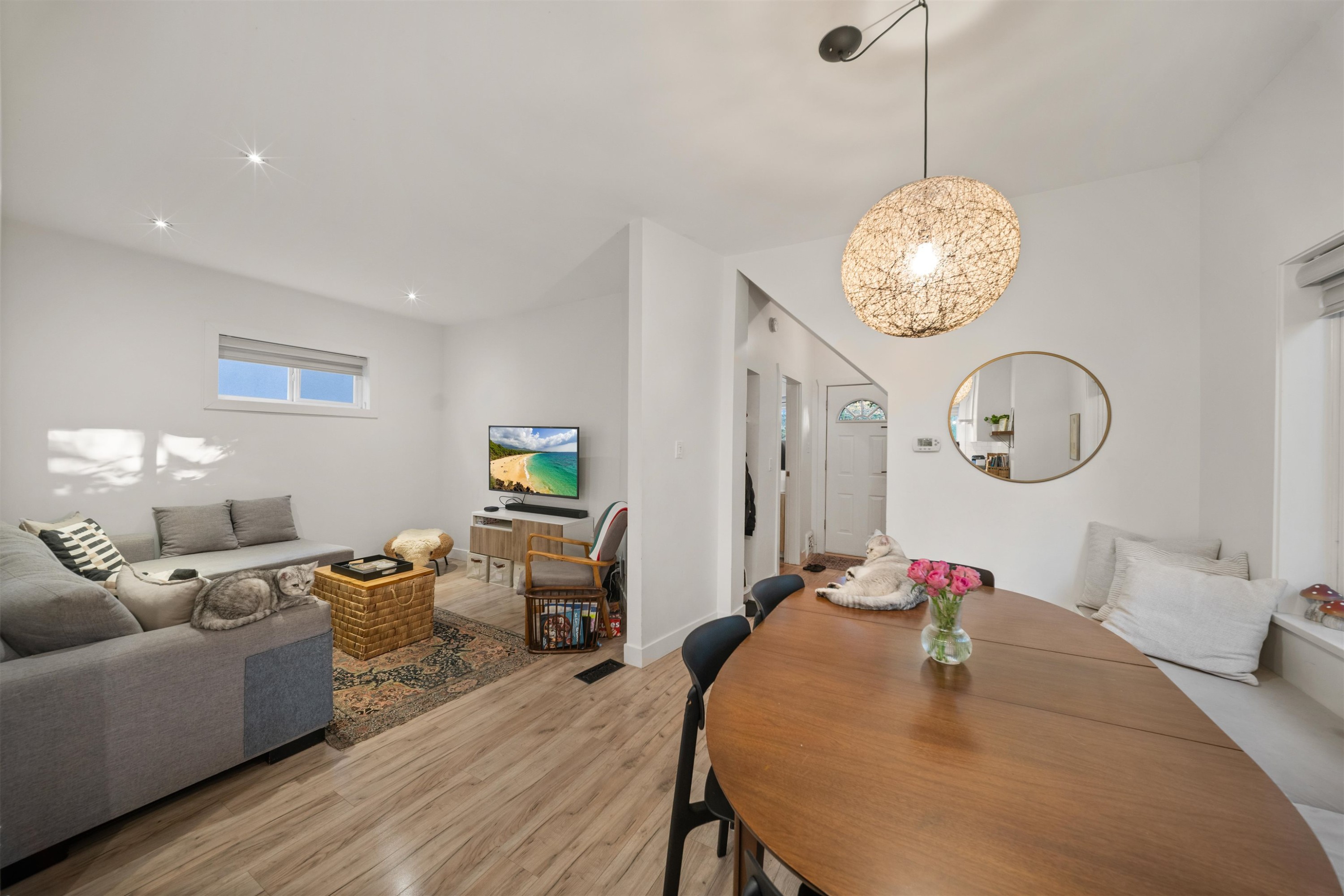 929 30Th Avenue E, Vancouver, BC