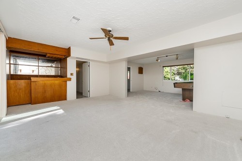 741 Montroyal Boulevard, North Vancouver, BC 