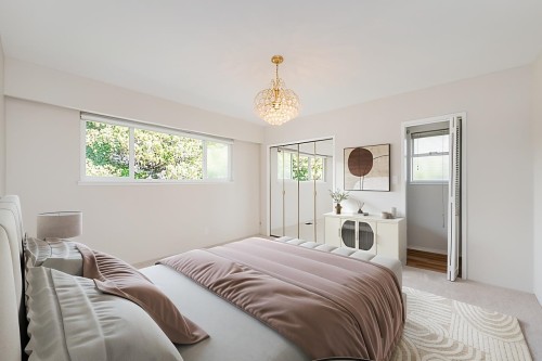 741 Montroyal Boulevard, North Vancouver, BC 