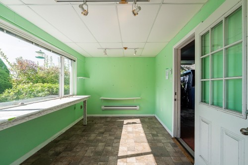 741 Montroyal Boulevard, North Vancouver, BC 