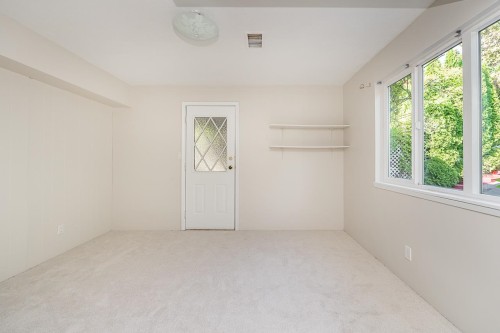 741 Montroyal Boulevard, North Vancouver, BC 