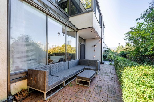 1200 Island Park Walk, Vancouver, BC 