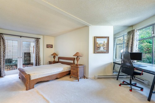 1200 Island Park Walk, Vancouver, BC 