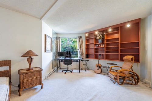 1200 Island Park Walk, Vancouver, BC 