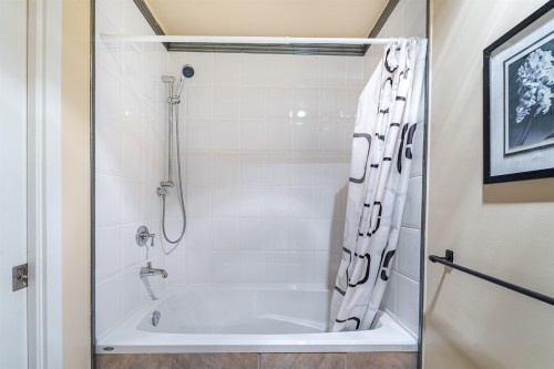 1200 Island Park Walk, Vancouver, BC 