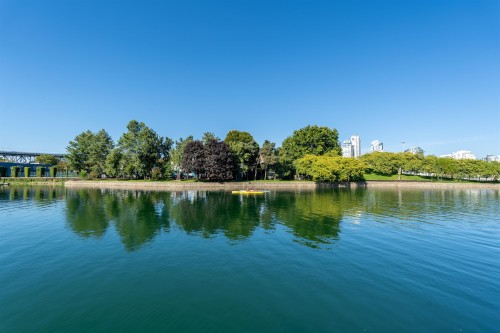 1200 Island Park Walk, Vancouver, BC 