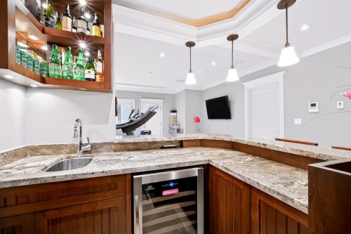 2851 38Th Avenue W, Vancouver, BC 