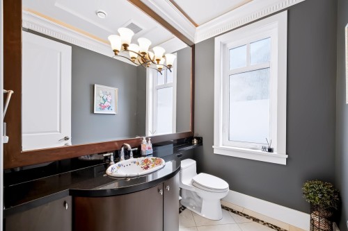 2851 38Th Avenue W, Vancouver, BC 