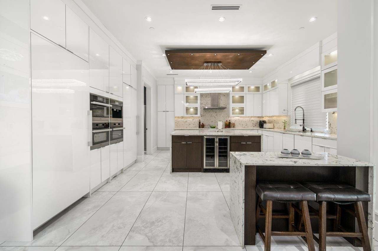 3419 48Th Avenue E, Vancouver, BC