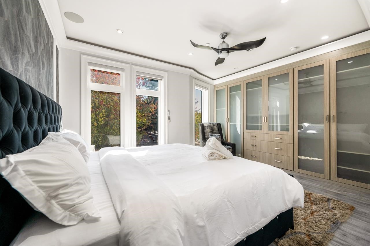 3419 48Th Avenue E, Vancouver, BC