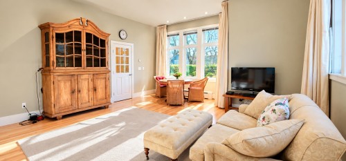 2491 14Th Avenue W, Vancouver, BC 