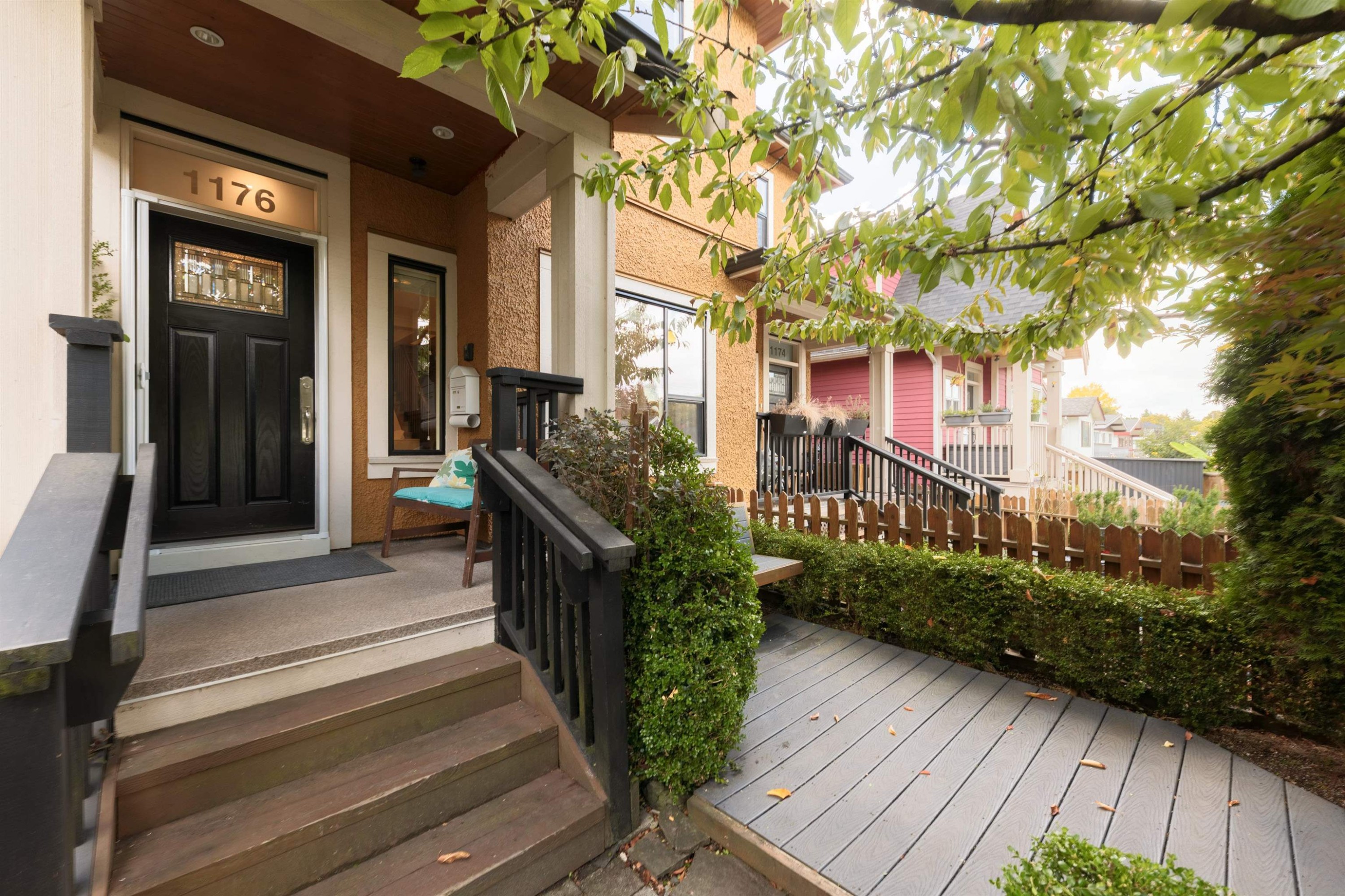 1176 King Edward Avenue E, Vancouver, BC